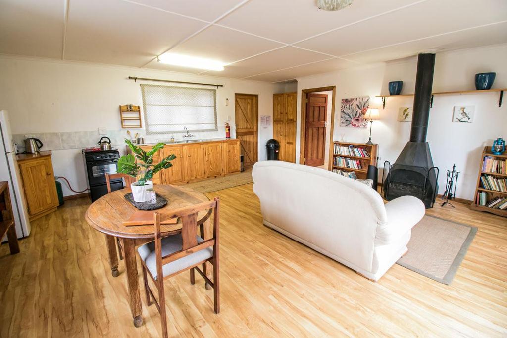 Garden Cottage Graaff-Reinet Dış mekan fotoğraf
